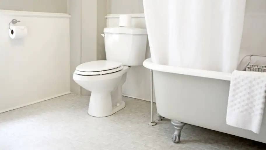 Read more about the article 7 beste tips voor het schoonmaken van een toilet