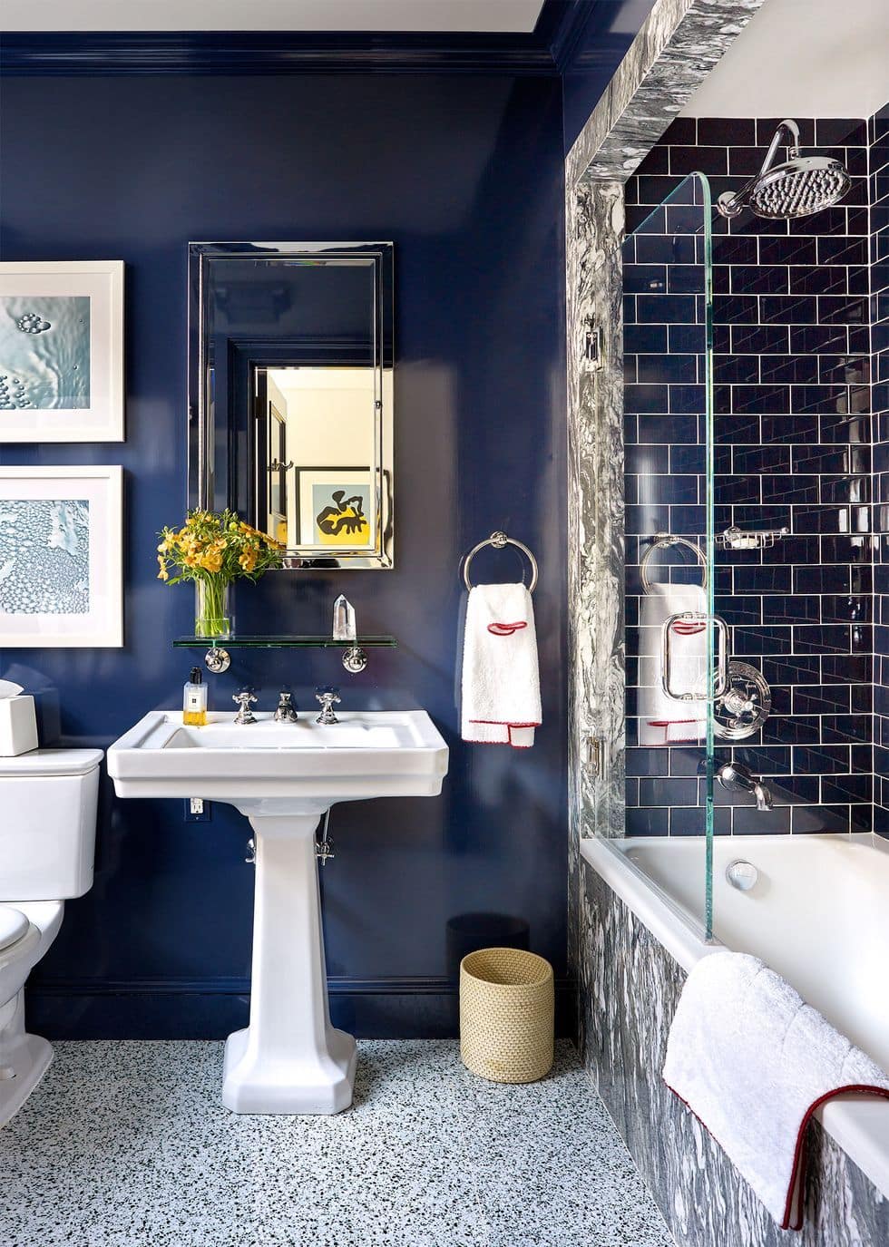Read more about the article Hoe een badkamer te versieren